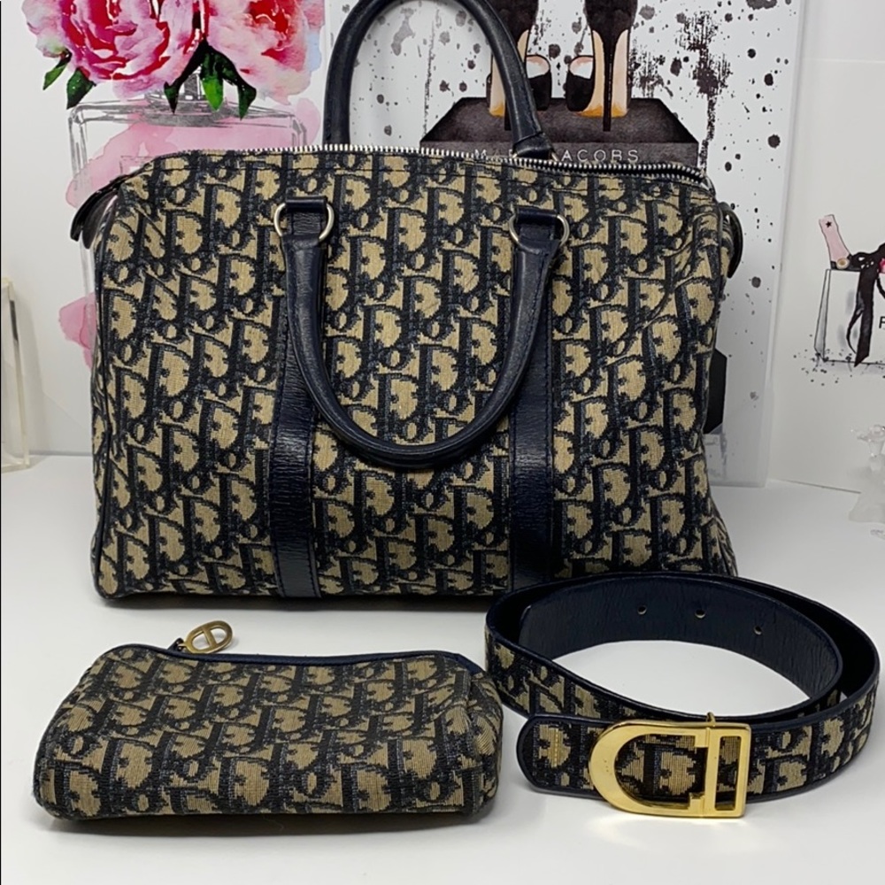 Sold out allโ๏ธโ๏ธโ๏ธDior Dior - Picture 4 of 4